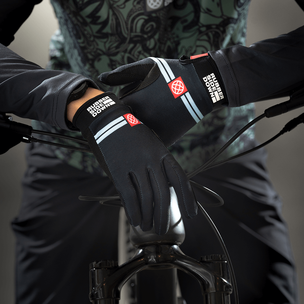 
                  
                    Element Trail Gloves- Blue/Black
                  
                